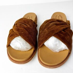 SZ 9 Kork-Ease Slide on Brown Suede Sandals